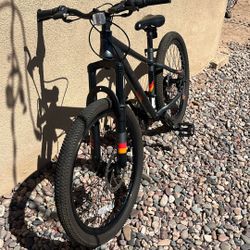 Huffy Scout 24b