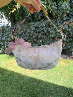 Coach soho hobo cream