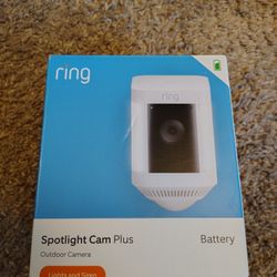 Ring Spotlight Cam Plus, Battery
