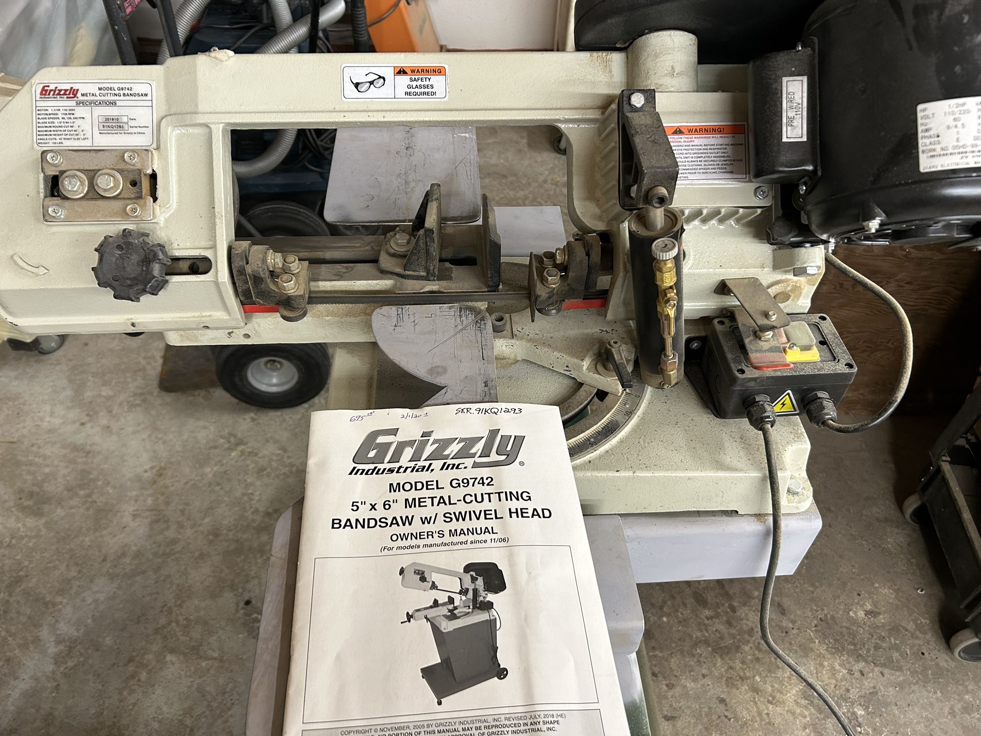 Grizzly Metal Bandsaw