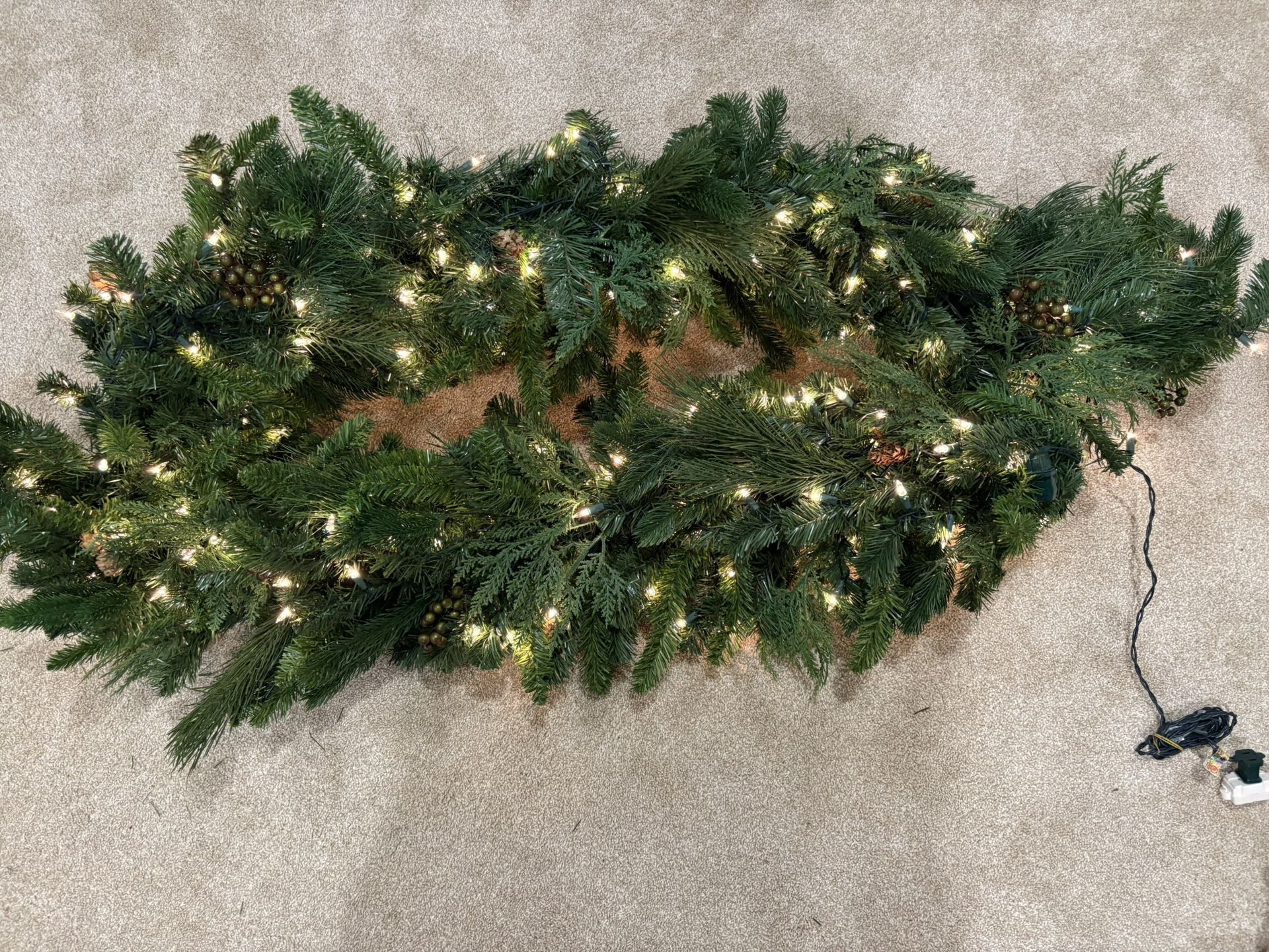 Frontgate 9ft Greenery Garland