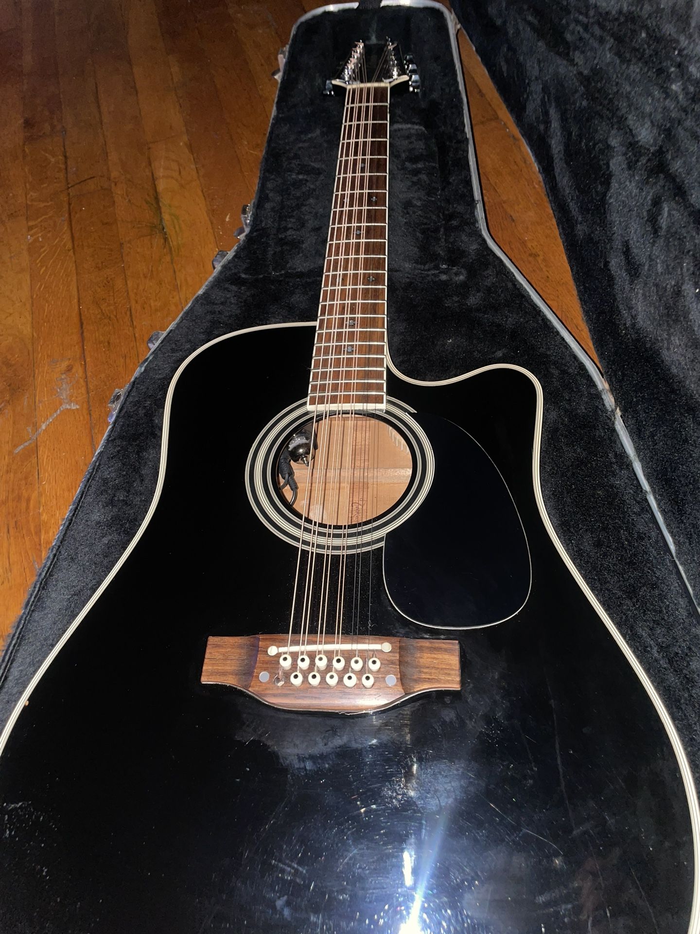 Takamine EF381SC 12 String