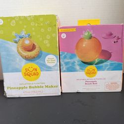 Pineapple 🍍 Pool Bubble Maker/ Beach Ball
