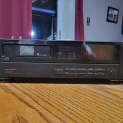 JVC XL-M401 6 Disc CD Player