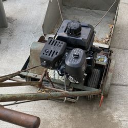 Briggs & Stratton Trimmer Mower like new