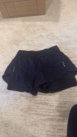 Running shorts