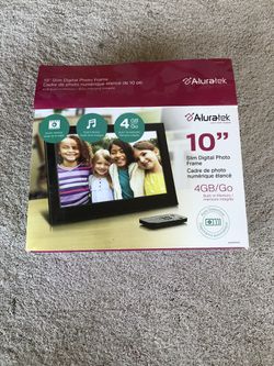 10” Aluratek digital photo frame (brand new)