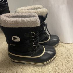 Girls Sorel Winter Boots Size 5