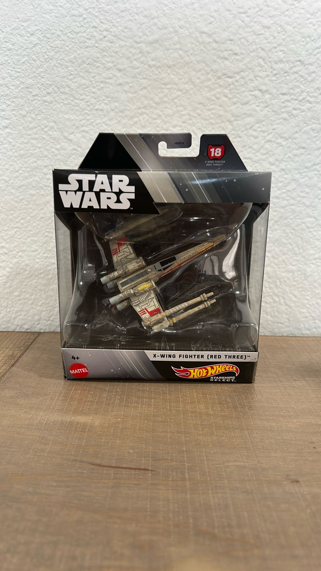 Star Wars Hot wheel X-wing Fighter Red three