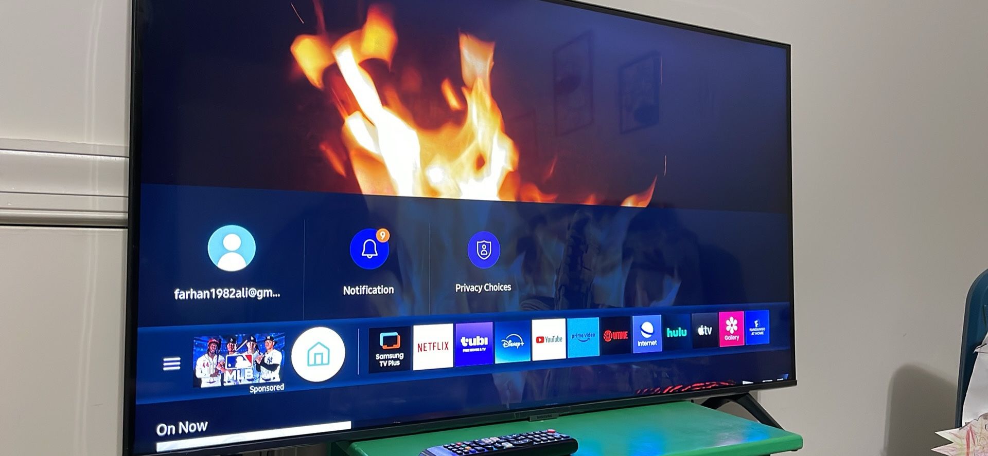 42” Samsung Smart TV