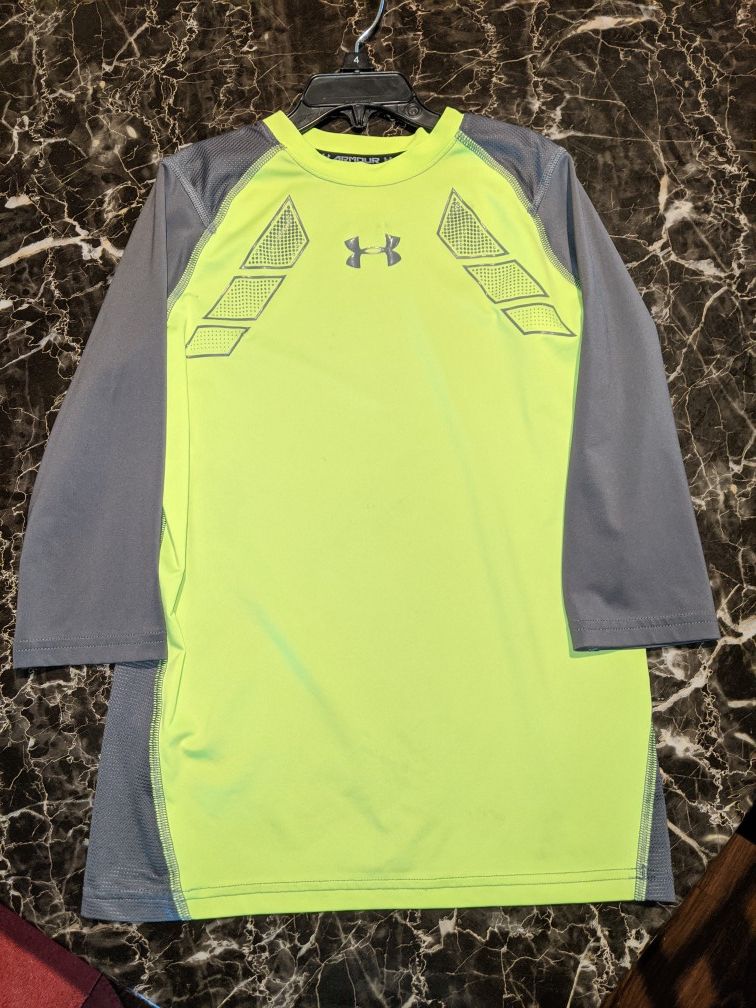 Boys Under Armour Long Sleeve