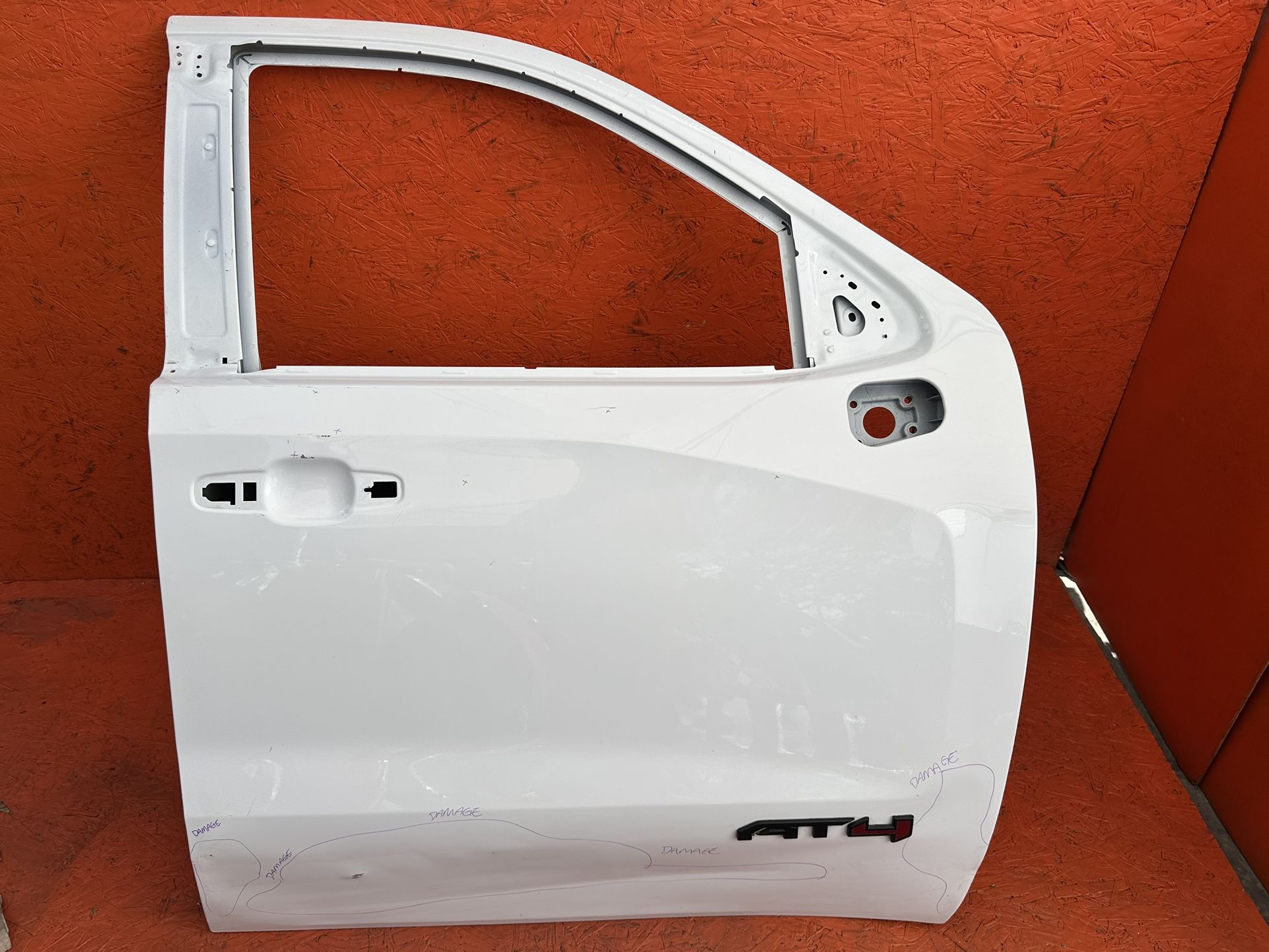 2019 - 2023 GMC Sierra Denali 1500 Right Passenger Side Front Door OEM