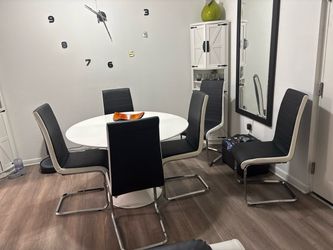 Modern 6-Piece Dining Table Set – White Oval Table + 5 Chairs