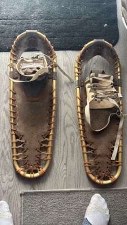 Snow shoes