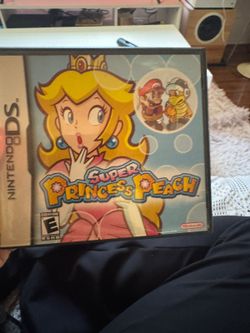 Princess Peach NINTENDO DS