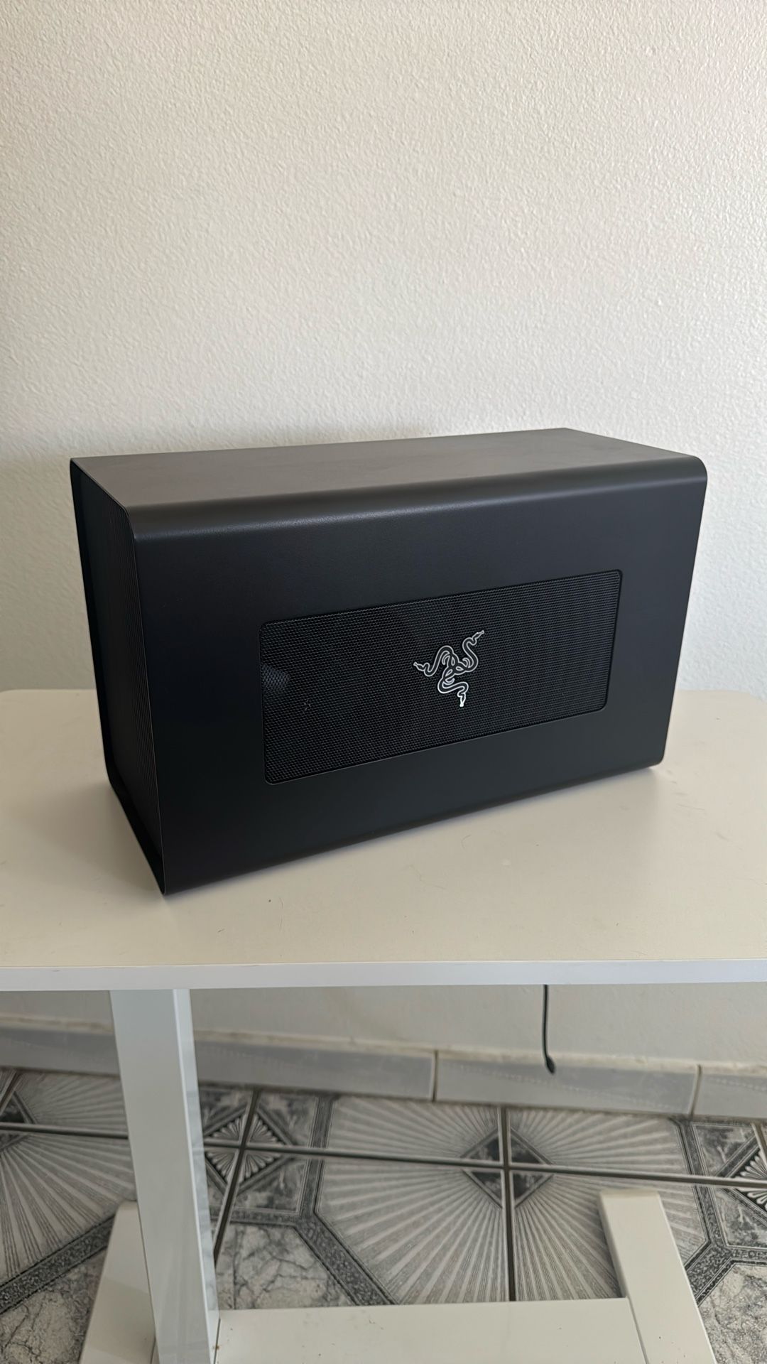 Razer eGPU with Radeon RX Vega 64