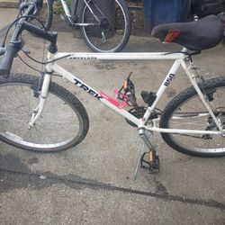 Trek  850 mountain bike