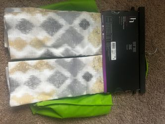 Windows/ patio curtains new