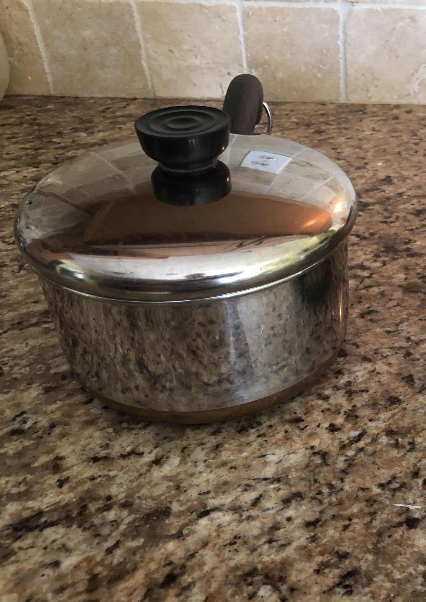 Revereware sauce pans with lids, stainless steel copper bottoms