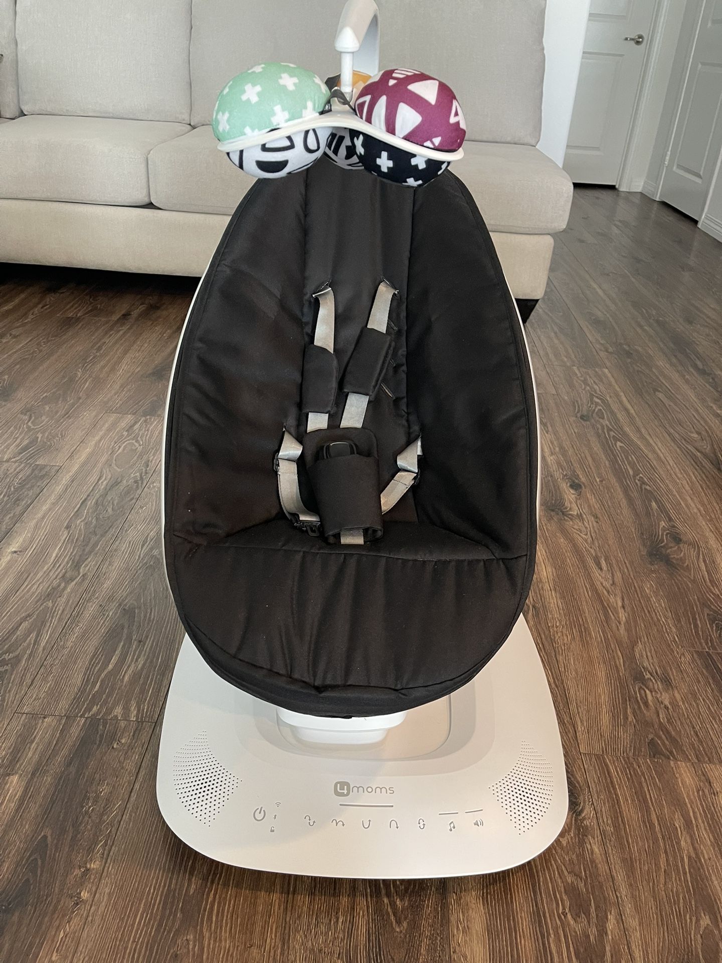 4moms MamaRoo Baby Swing