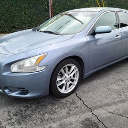 2010 Nissan Maxima