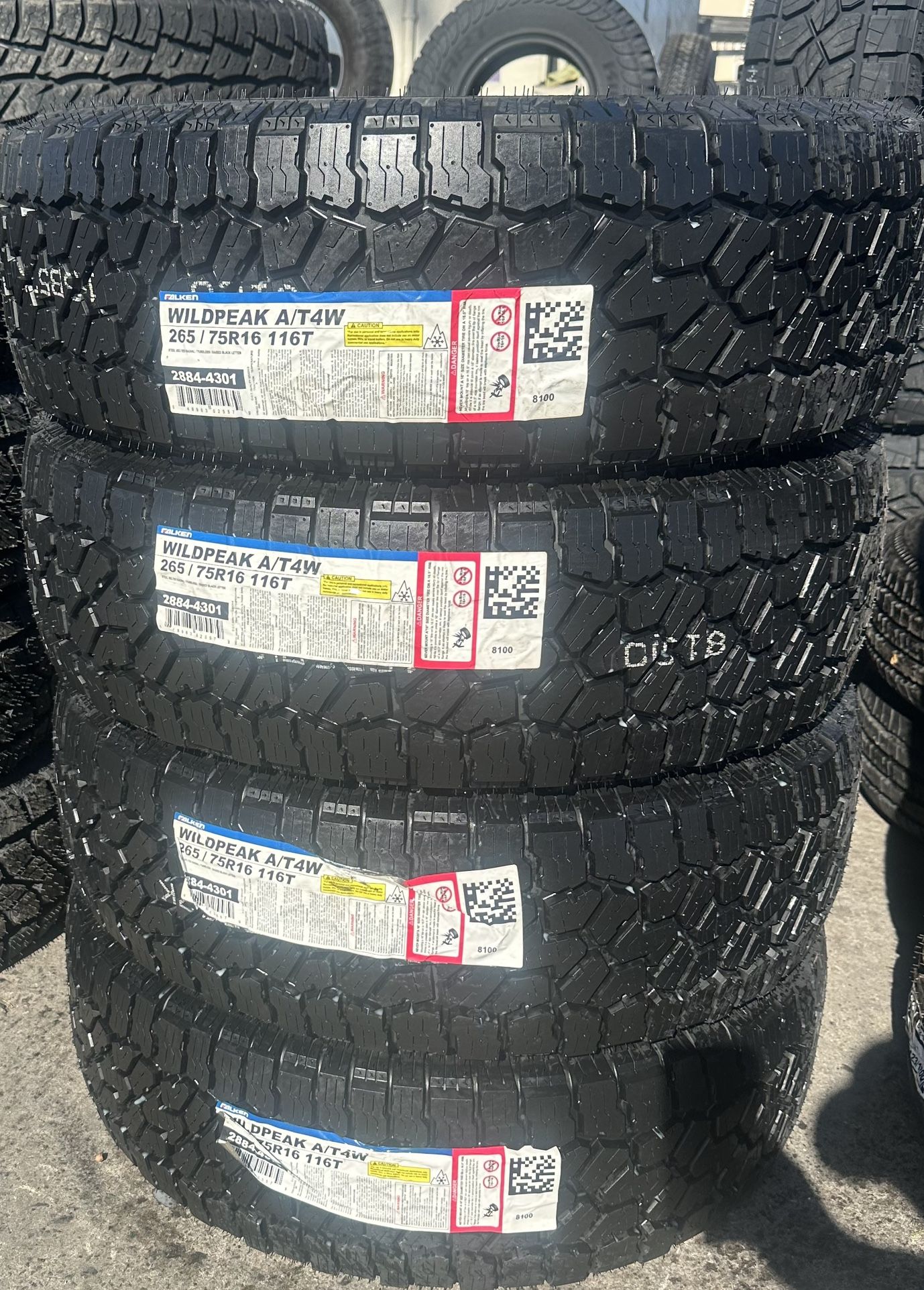 Falken wildpeak A/T 265/75R16