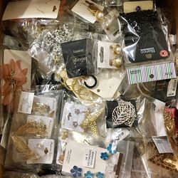 700 Pairs Wholesale Assorted Dangling Hoop Earrings