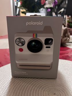 Instant camera