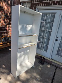 White Bookcase with Adjustable Shelves