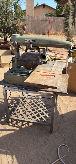 Dewalt Saw