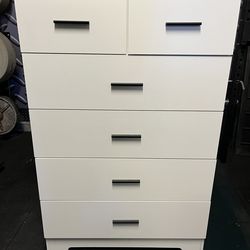 6 Drawer Bedroom Dresser, White, Like New