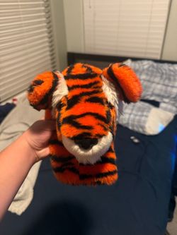 Tiger golf head cover Daphne