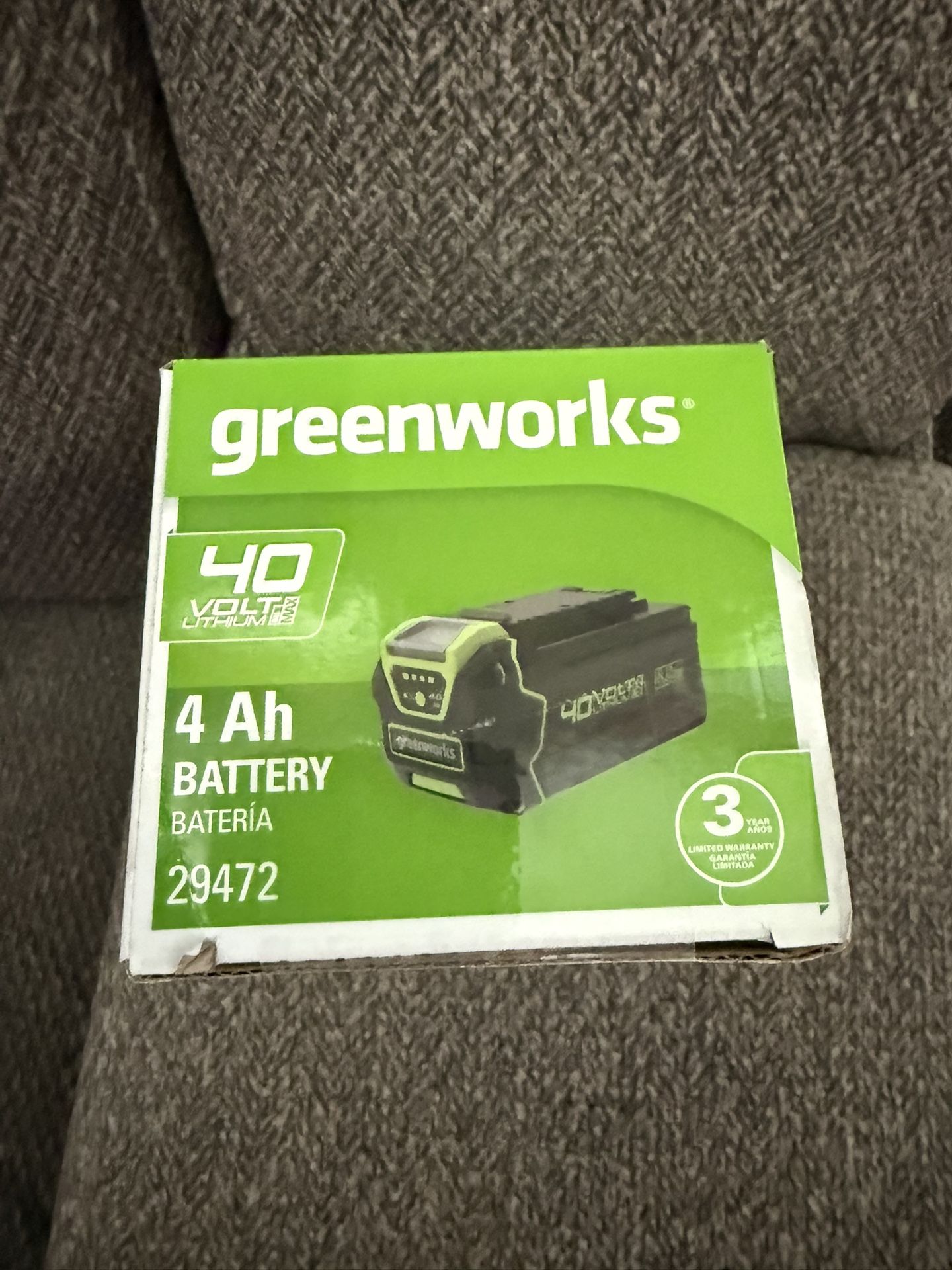 BRAND NEW GREENWORKS 40 VOLT 4AH LITHIUM ION BATTERY ONLY $100 RETAILS FOR $130