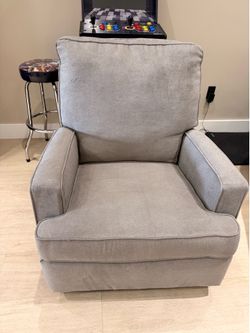 Recliner rocking baby chair