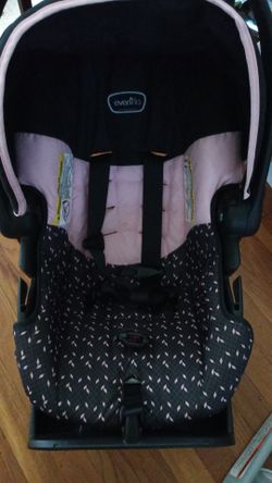 Evenflo infant Car seat 