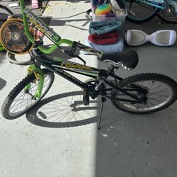 Everest Ridge 20" Children's Bike KIDS bicycle OBO
