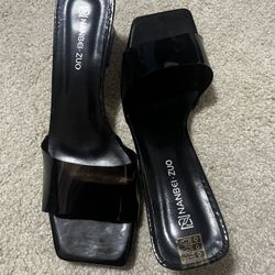 Size 9.5-10 (eur42) Black 2-3in Heels