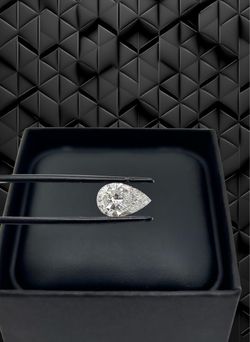 2.01 Ct Lab-grown Certified pear shape Diamond 💎