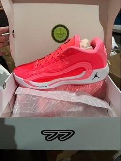 Brand new Lukas - Basketball shoes