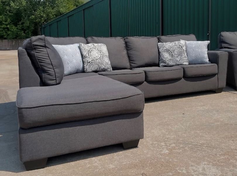 Huge Modern 2pc Sectional Sofa by Living Spaces