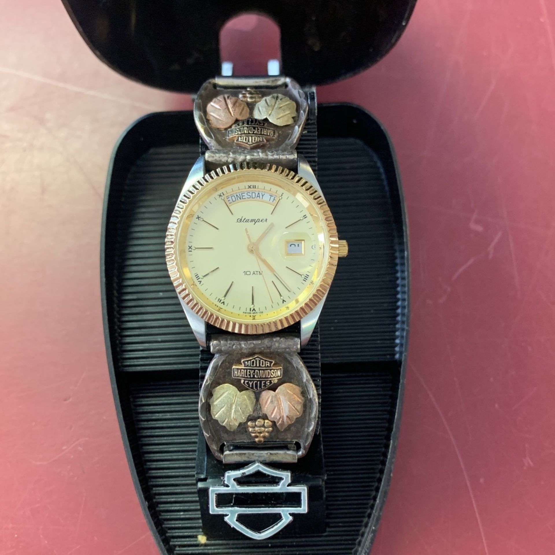 Genuine Harley Black Hills Gold Stamper Men’s Watch