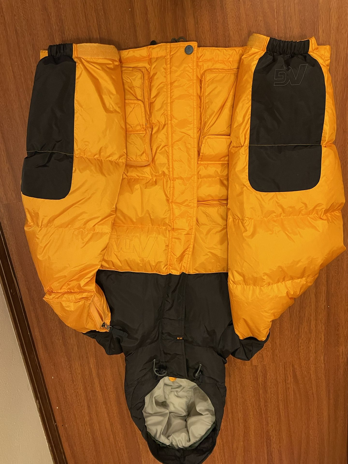 Vintage Like New Burton Analog Snowboard Jacket
