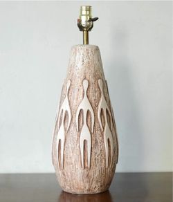 Rare Vintage Mid Century Modern Ceramic Lamp with Figural Relief Motif, Circa 1960s