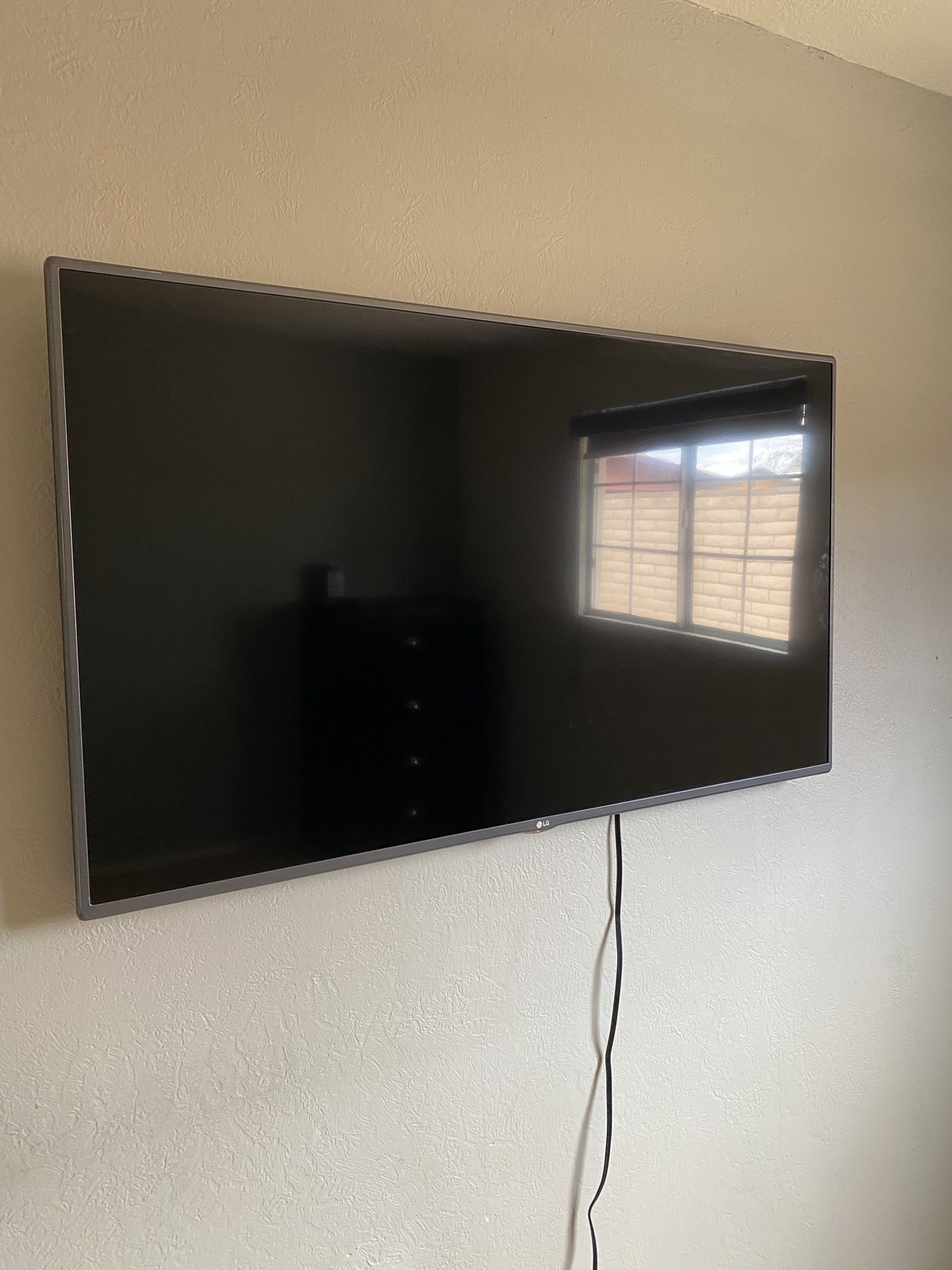 LG TV
