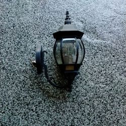 Outdoor (Light Fixture)