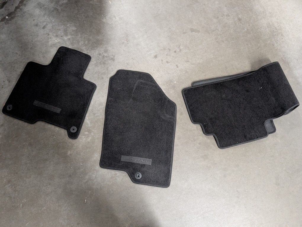 Kia Sportage 2023 OEM Mats