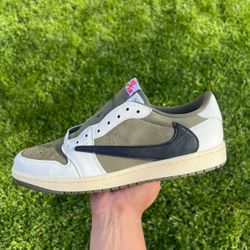 Travis Scott x Air Jordan 1 Retro Low OG SP 'Reverse Olive / Medi...
