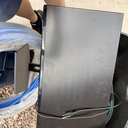 27 Inch Dell 