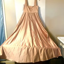 Gorgeous Pink Dress Size 10 – Perfect for Events