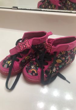 Zapatos de niña